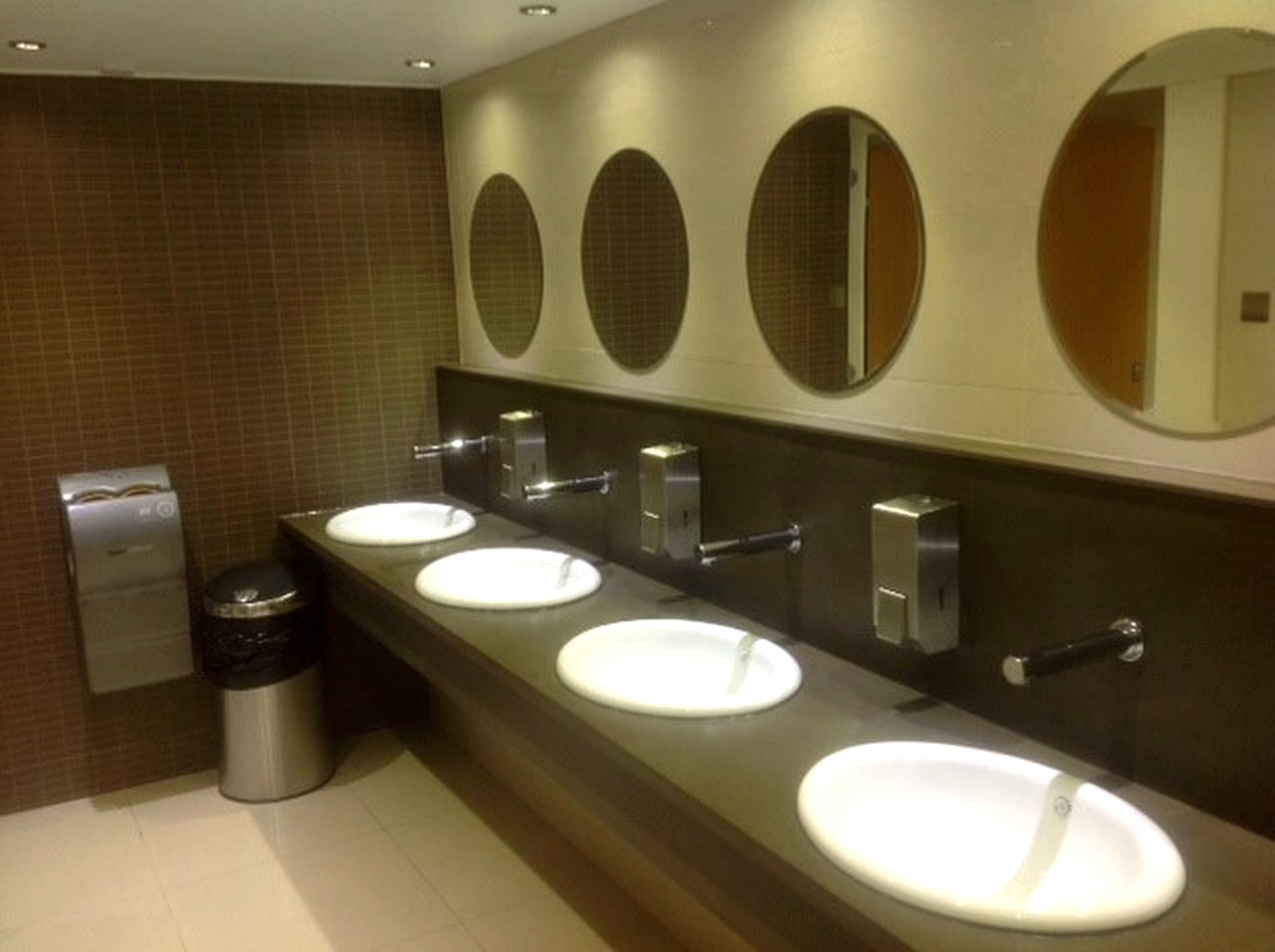 Refurbishments & Fit Outs