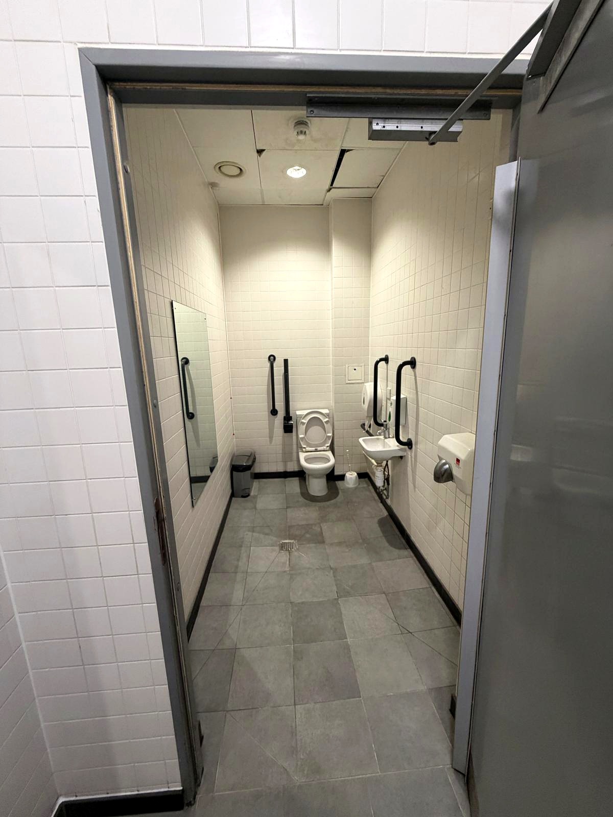Refurbishments & Fit Outs